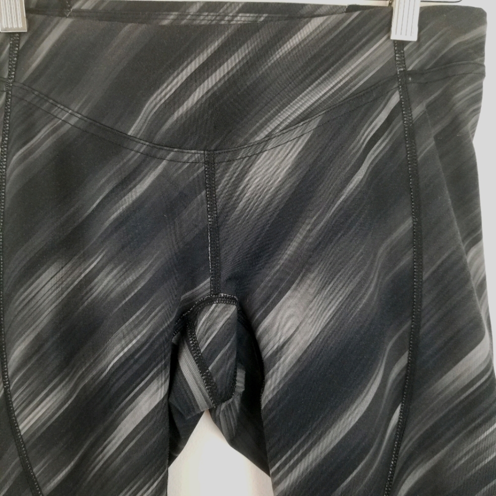 The North Face Black/Gray Leggings - Picture 4 of 7